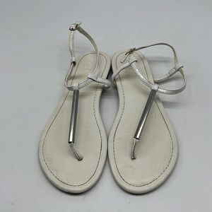 New York & Company White Flat Sandal with Silver Toe Strap size 6